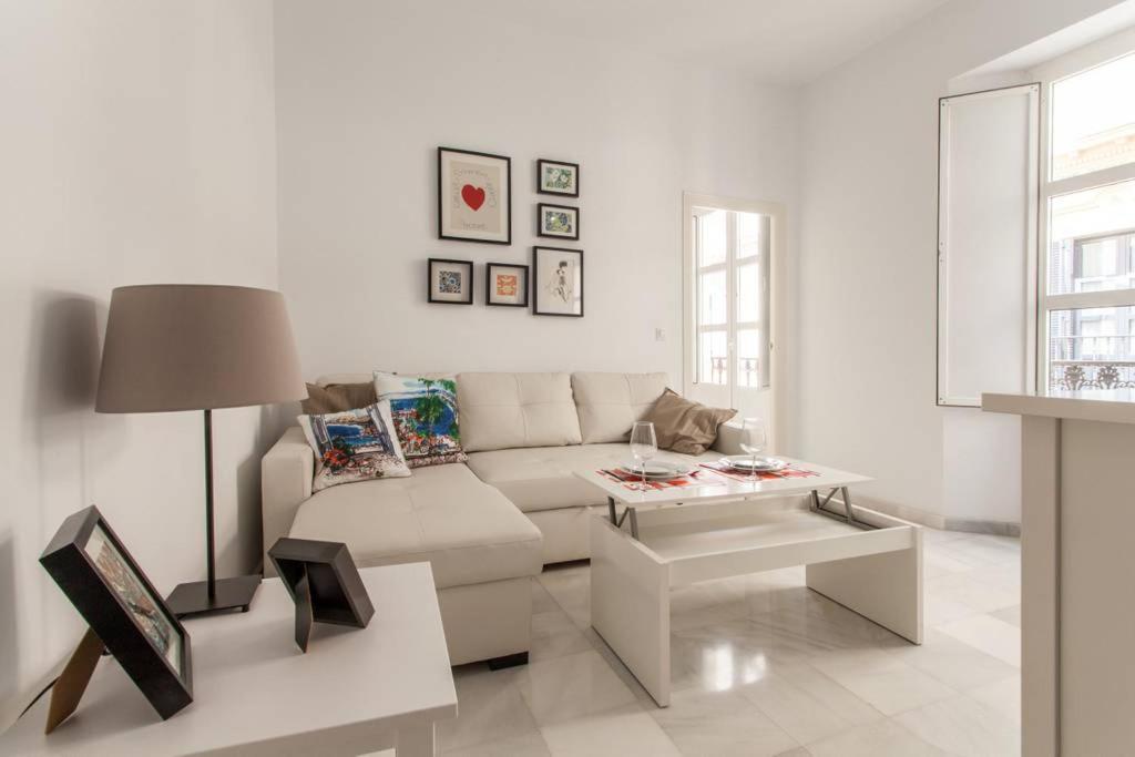 Hostly Rivero 2B Center-Fibre-Communal Terrace-Parking Optional-Cless Севилья Экстерьер фото